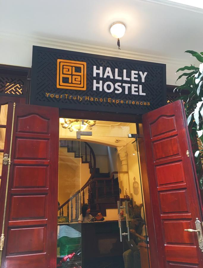 Halley Hostel Hanoi Buitenkant foto